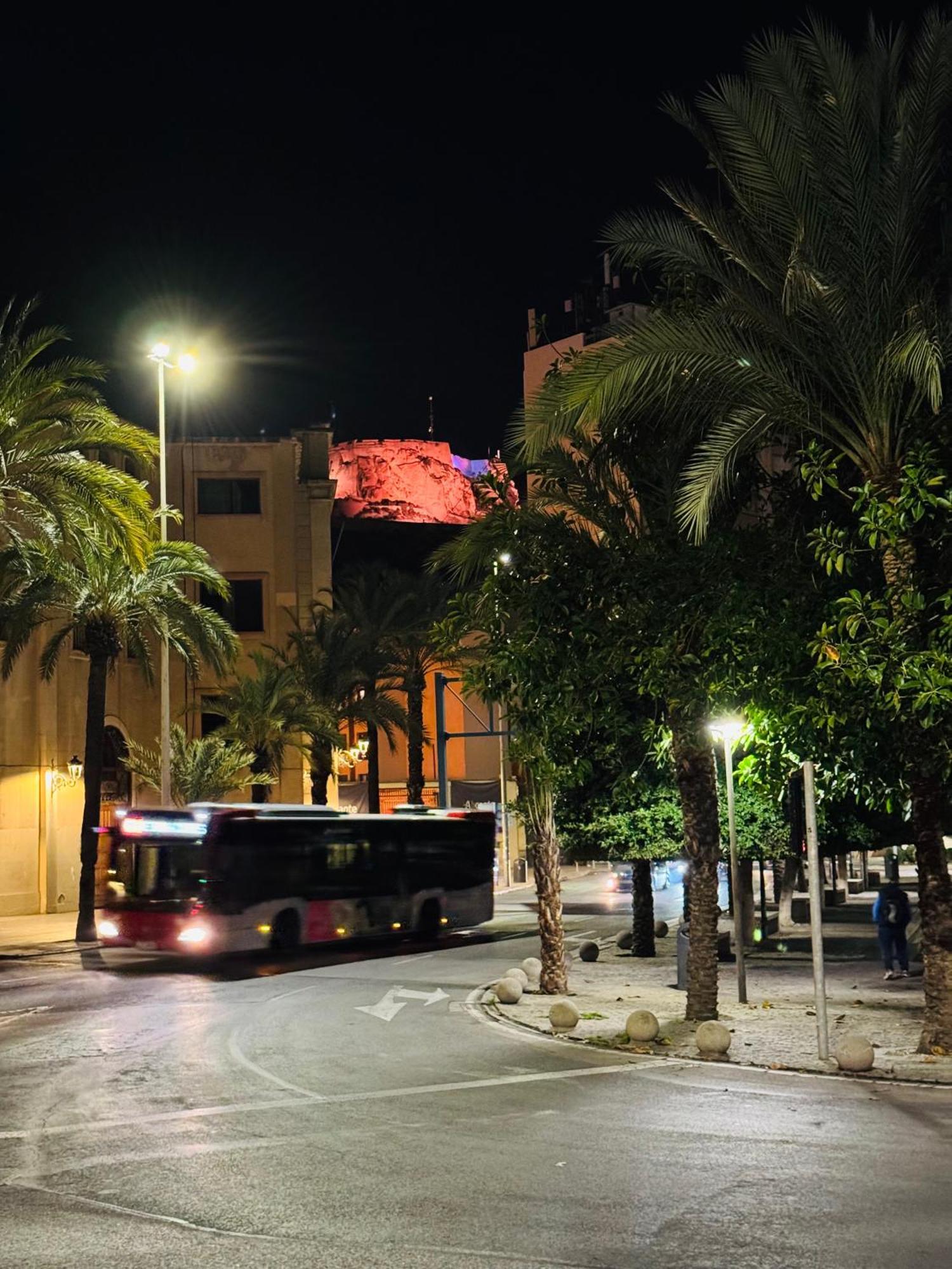 Luxury Apartments Near The Beach And Downtown Centrum 8 Alicante Kültér fotó