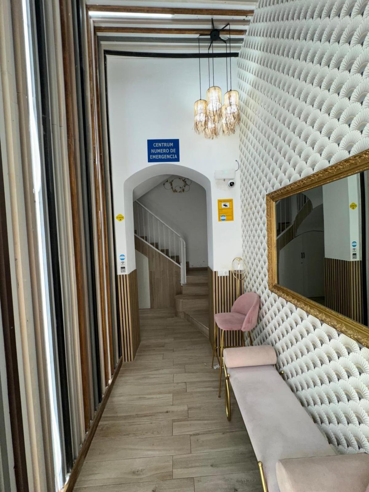 Luxury Apartments Near The Beach And Downtown Centrum 8 Alicante Kültér fotó