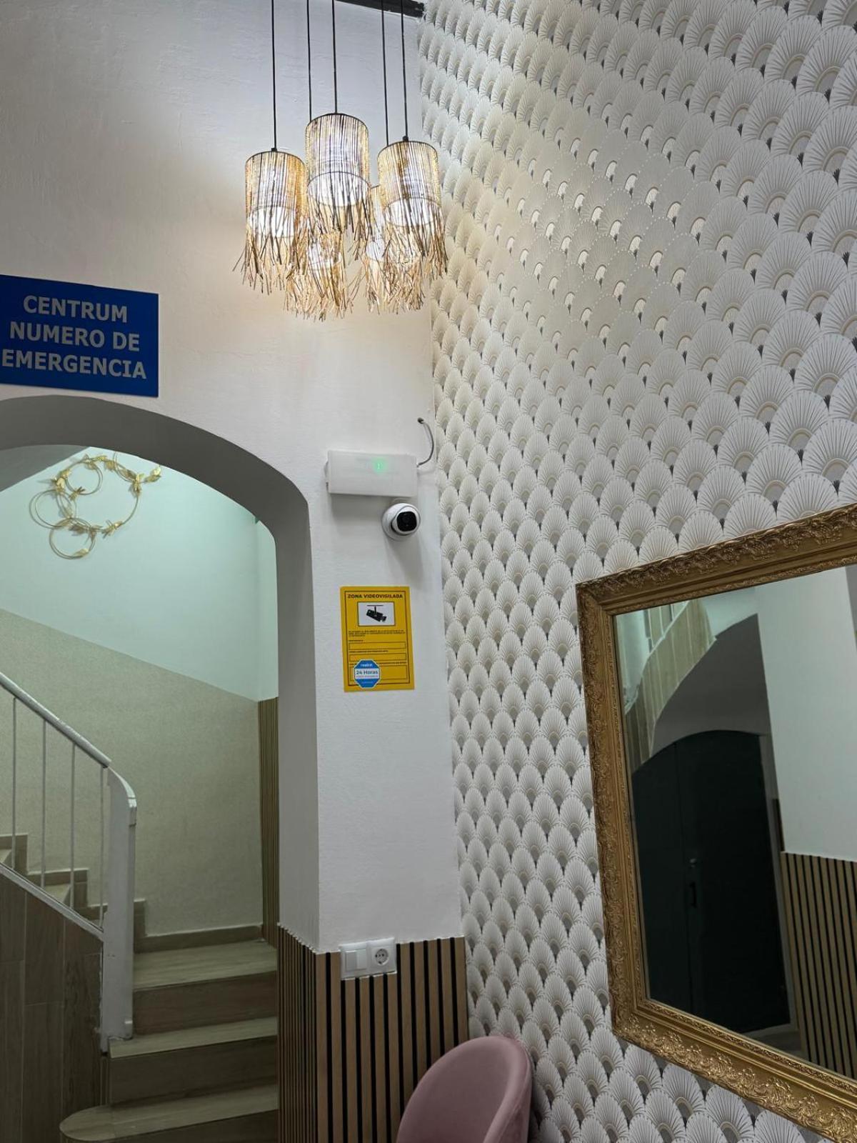 Luxury Apartments Near The Beach And Downtown Centrum 8 Alicante Kültér fotó