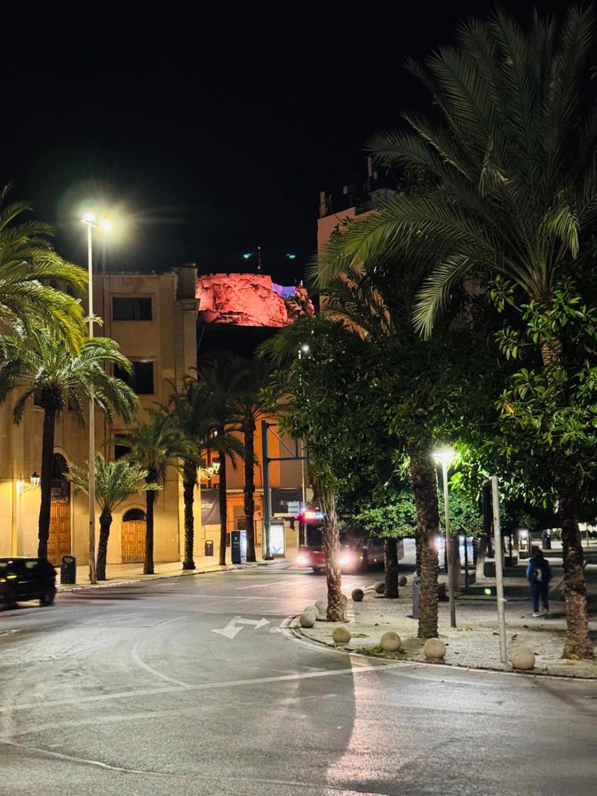 Luxury Apartments Near The Beach And Downtown Centrum 8 Alicante Kültér fotó