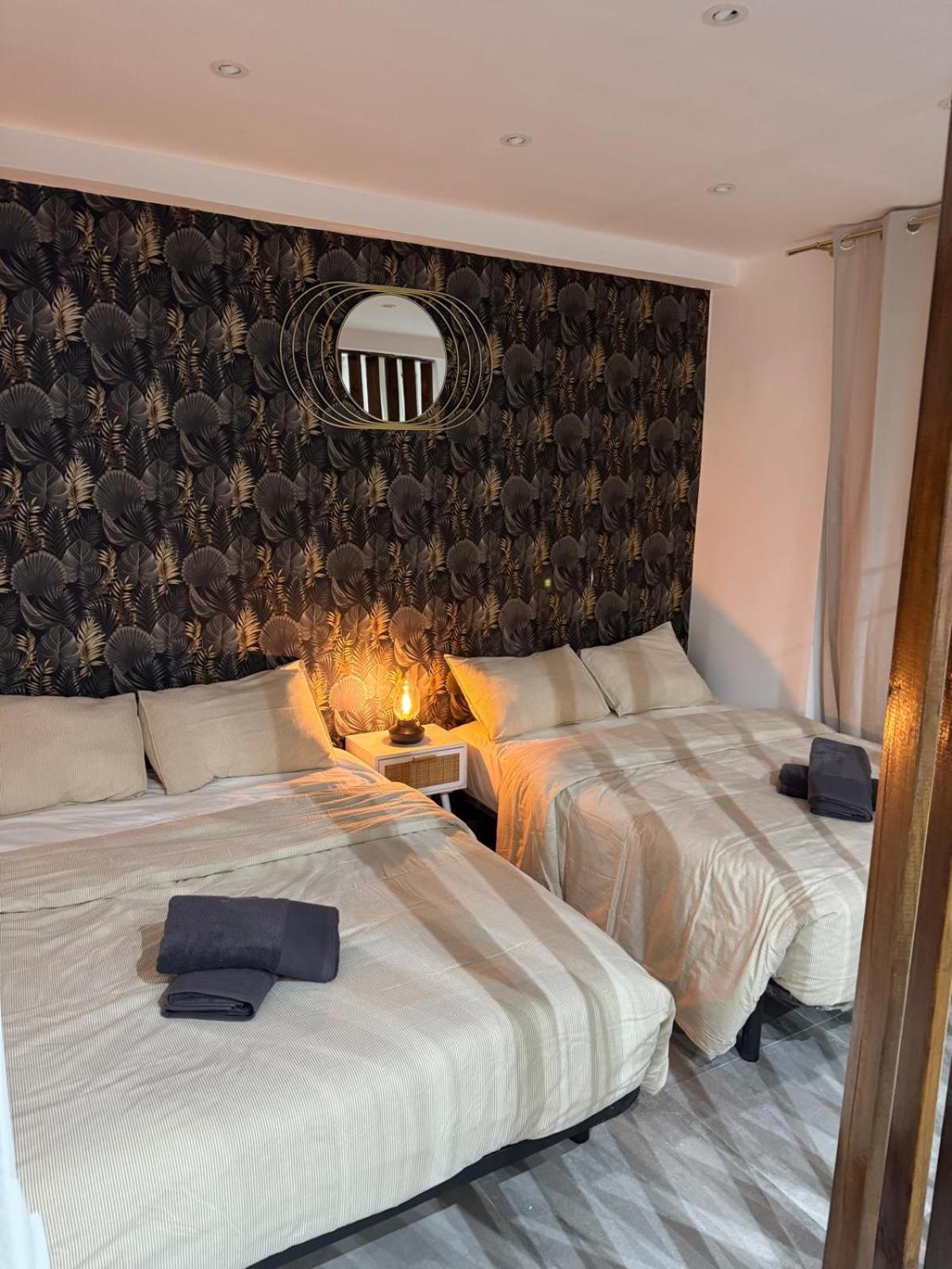 Luxury Apartments Near The Beach And Downtown Centrum 8 Alicante Kültér fotó